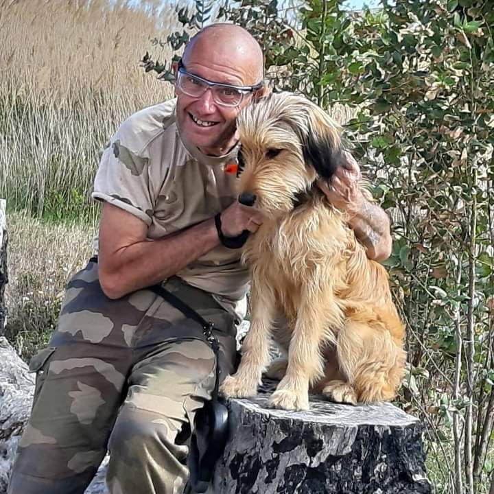 Hamdy - Founex - Vaud | Gay