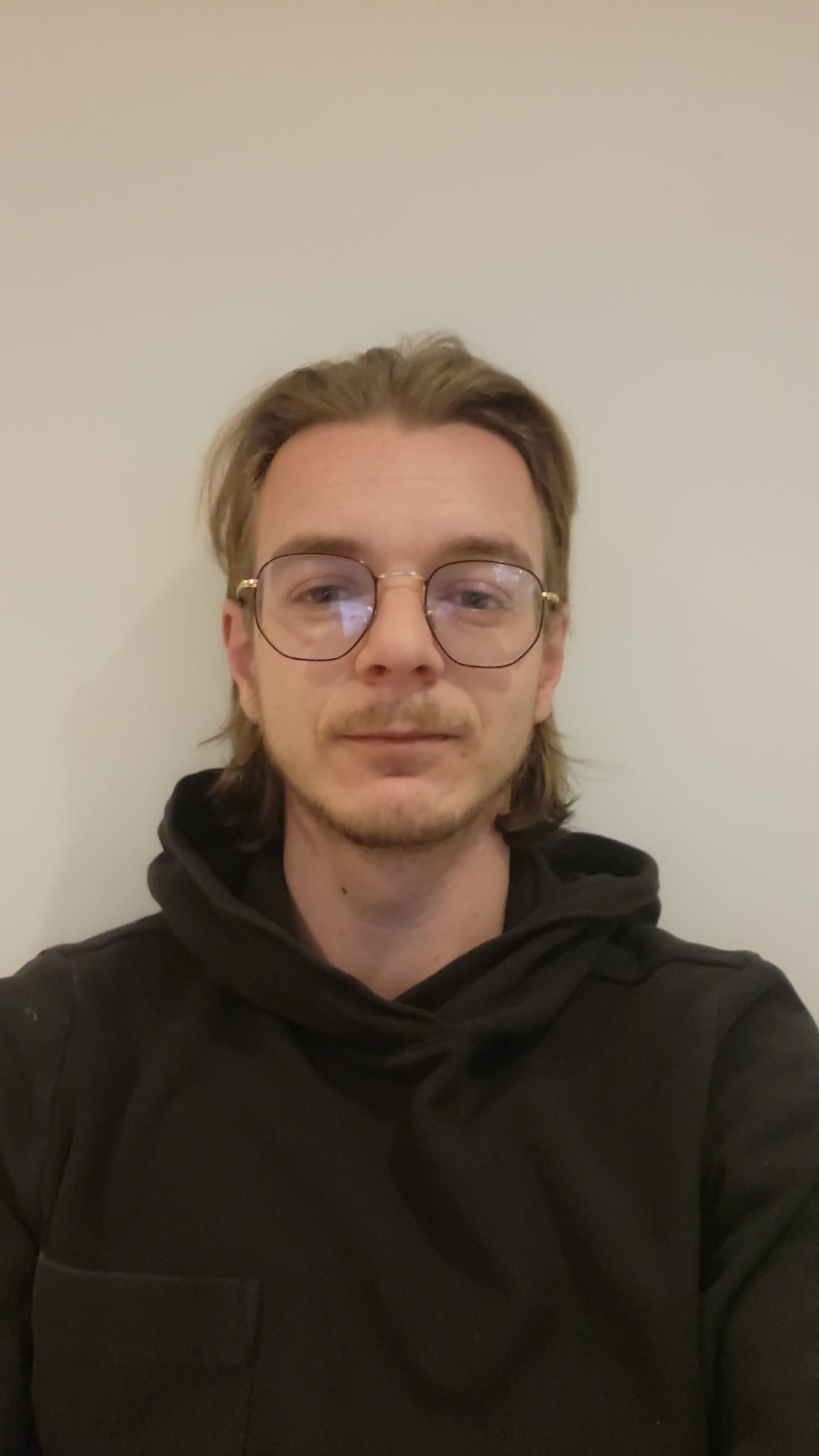 Amro - Algetshausen - Saint-Gall | Gay