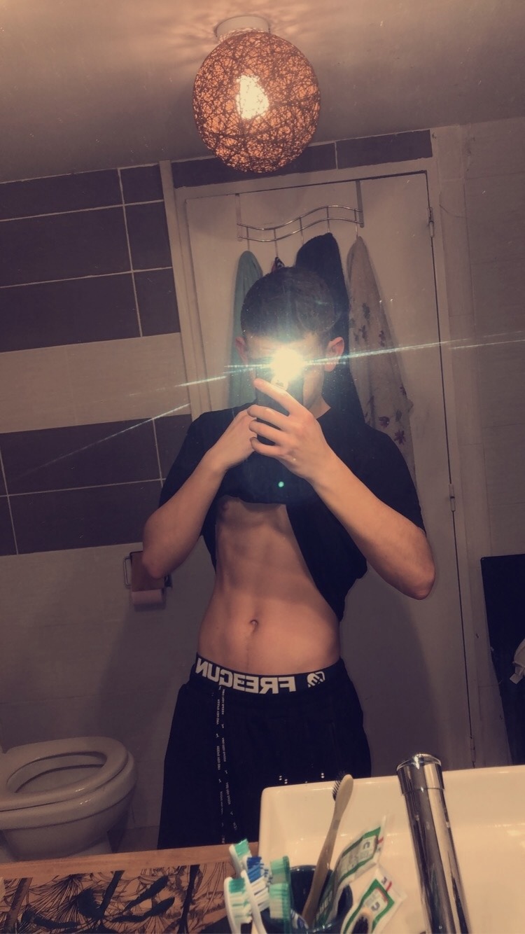 Abdelhafid - Douanne - Berne | Gay