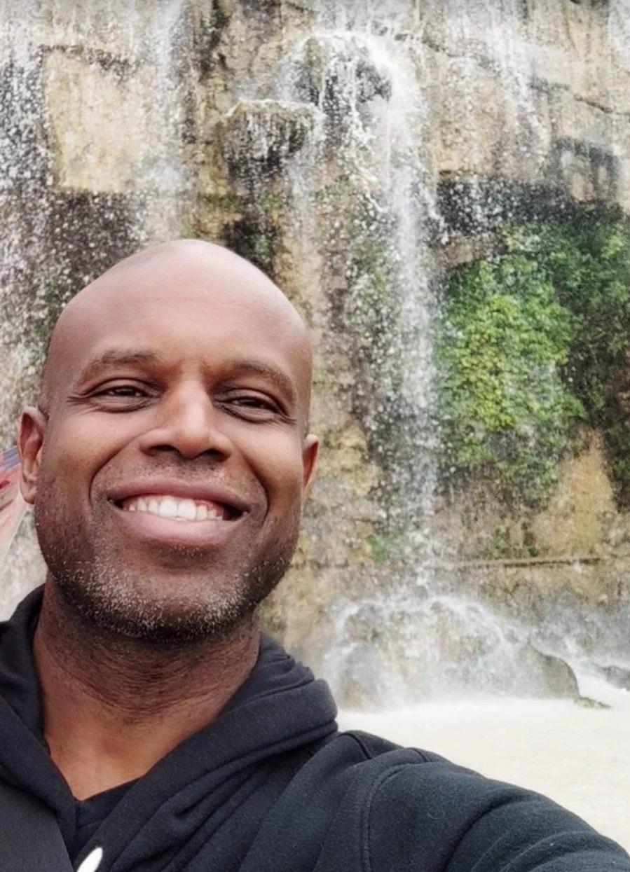 Ando - Ermensee - Lucerne | Gay