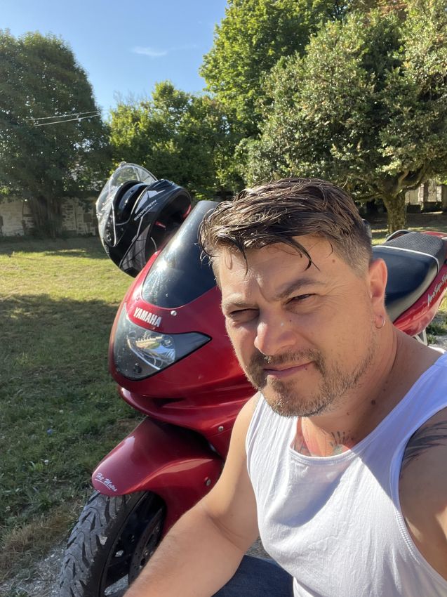 Sulian - Freienwil - Argovie | Gay