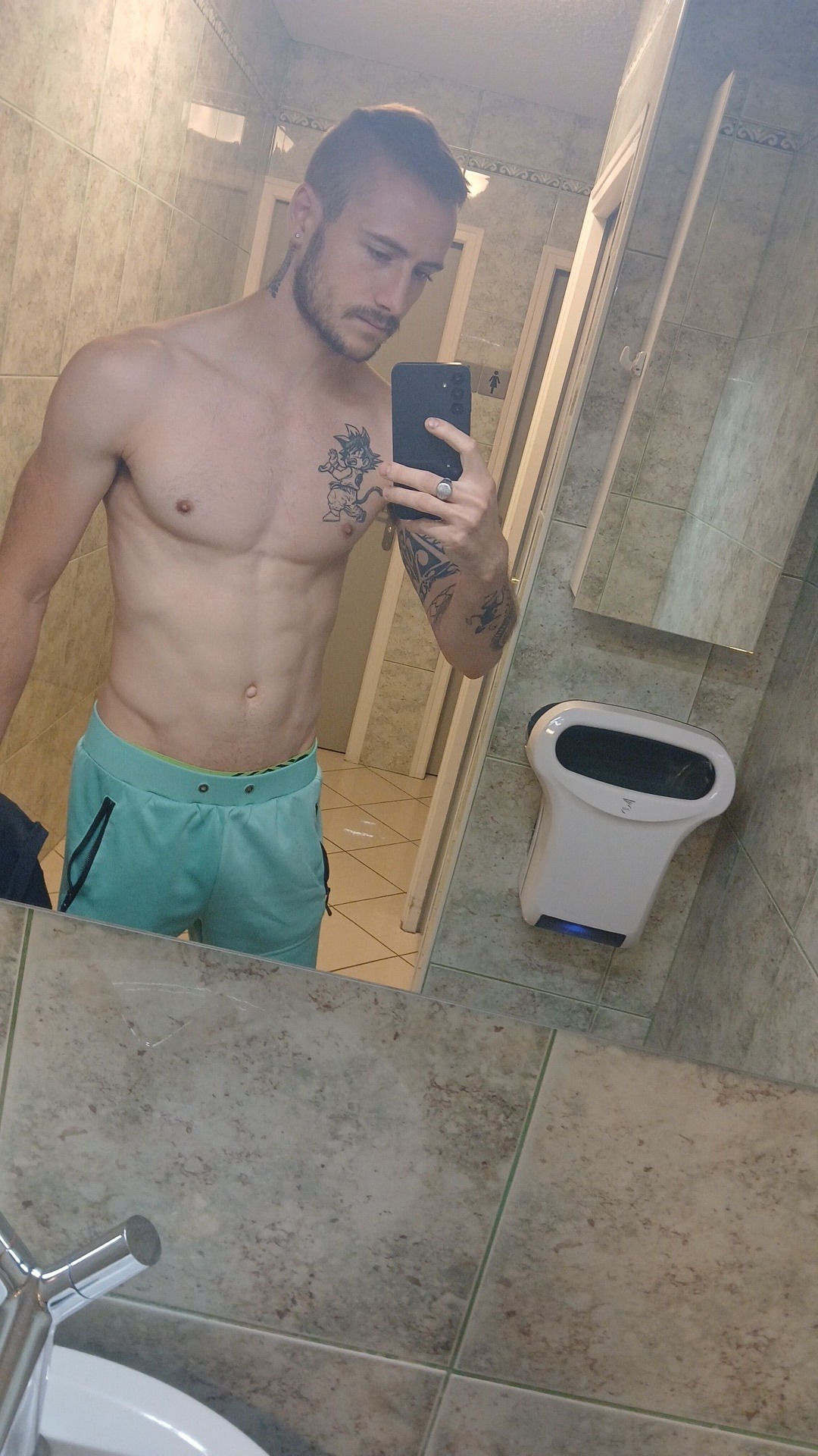 Mohamed-yassin - Greng - Fribourg | Gay