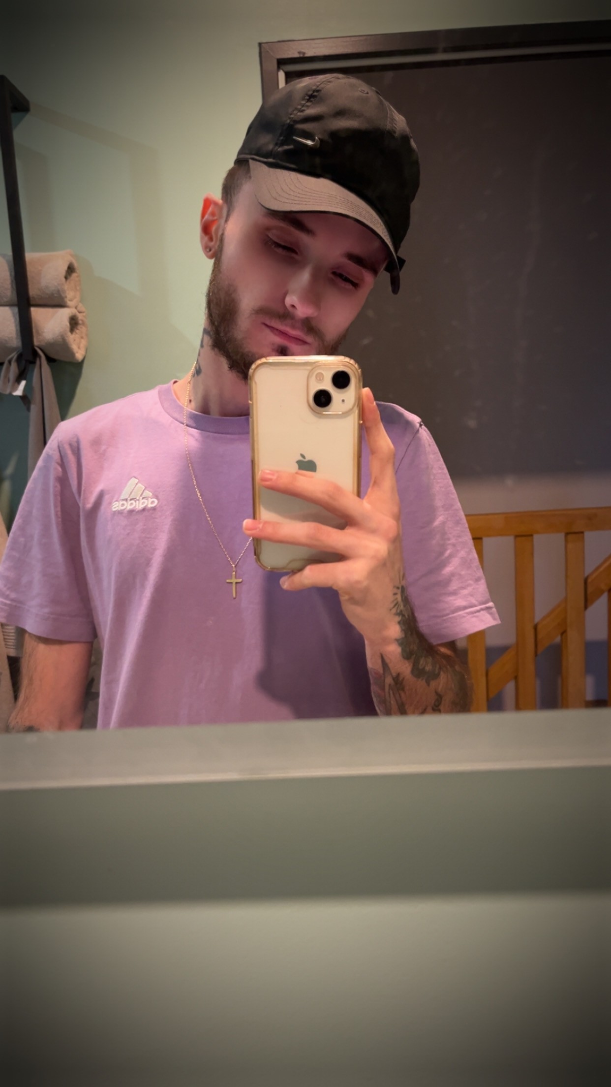 Keny - Bôle - Neuchâtel | Gay